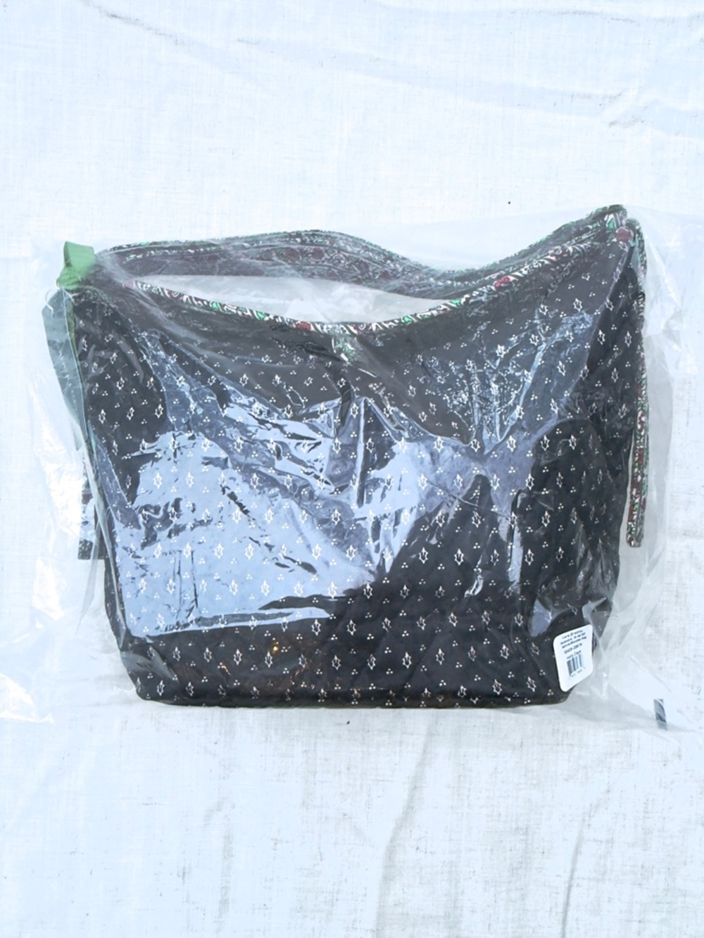 Vera Bradley Premium Cotton Astoria Bag in Holly Days - Picture 10 of 12